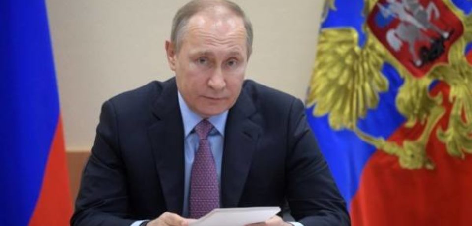 Путин: МРОТ будет приравнен к прожиточному минимуму с 1 мая